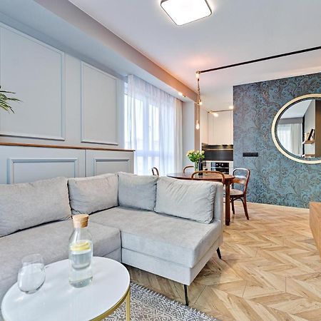 Aparthouse Fabryczna Лодзь Экстерьер фото